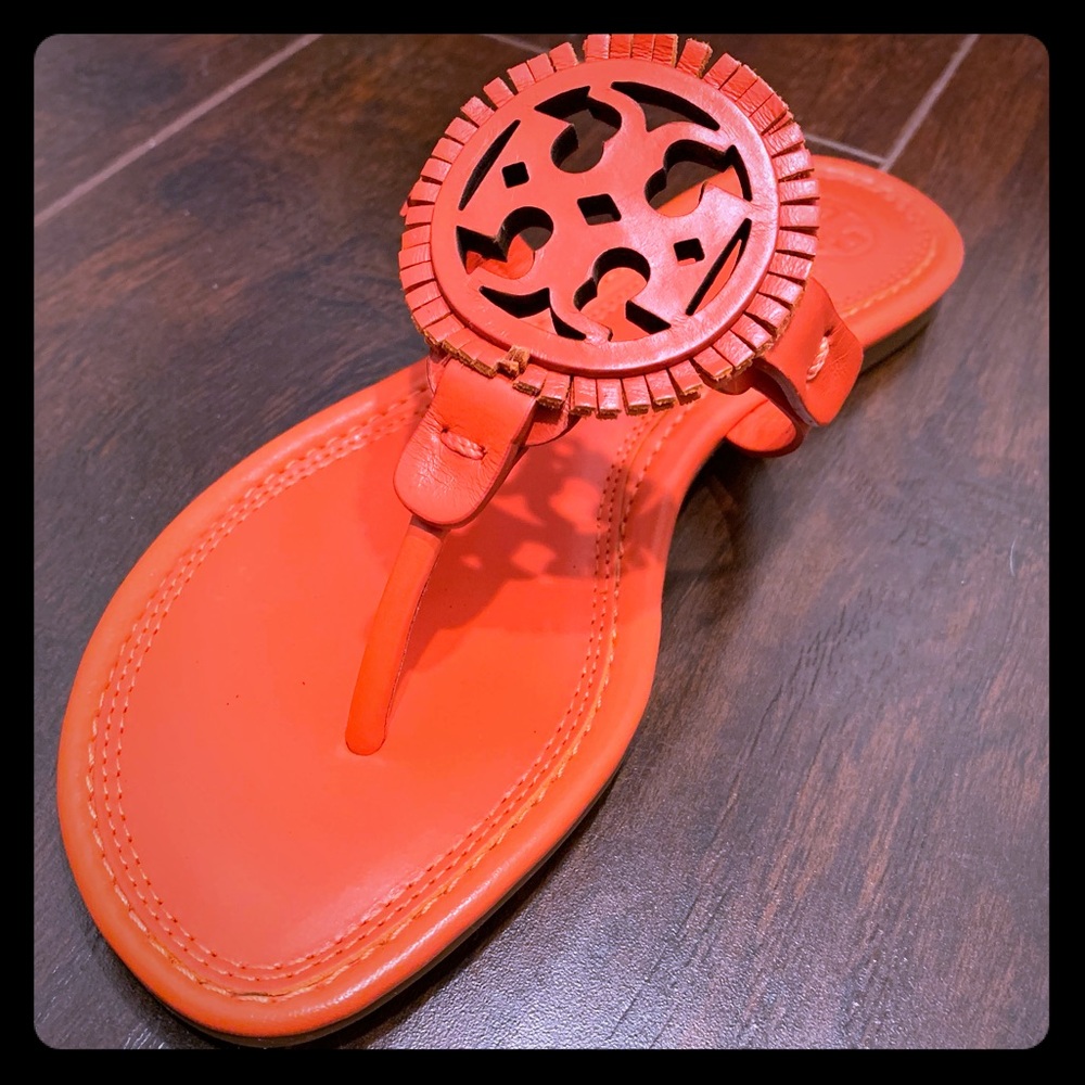 NIB Tory Burch MIller Fringe Sandal Spicy Orange 7